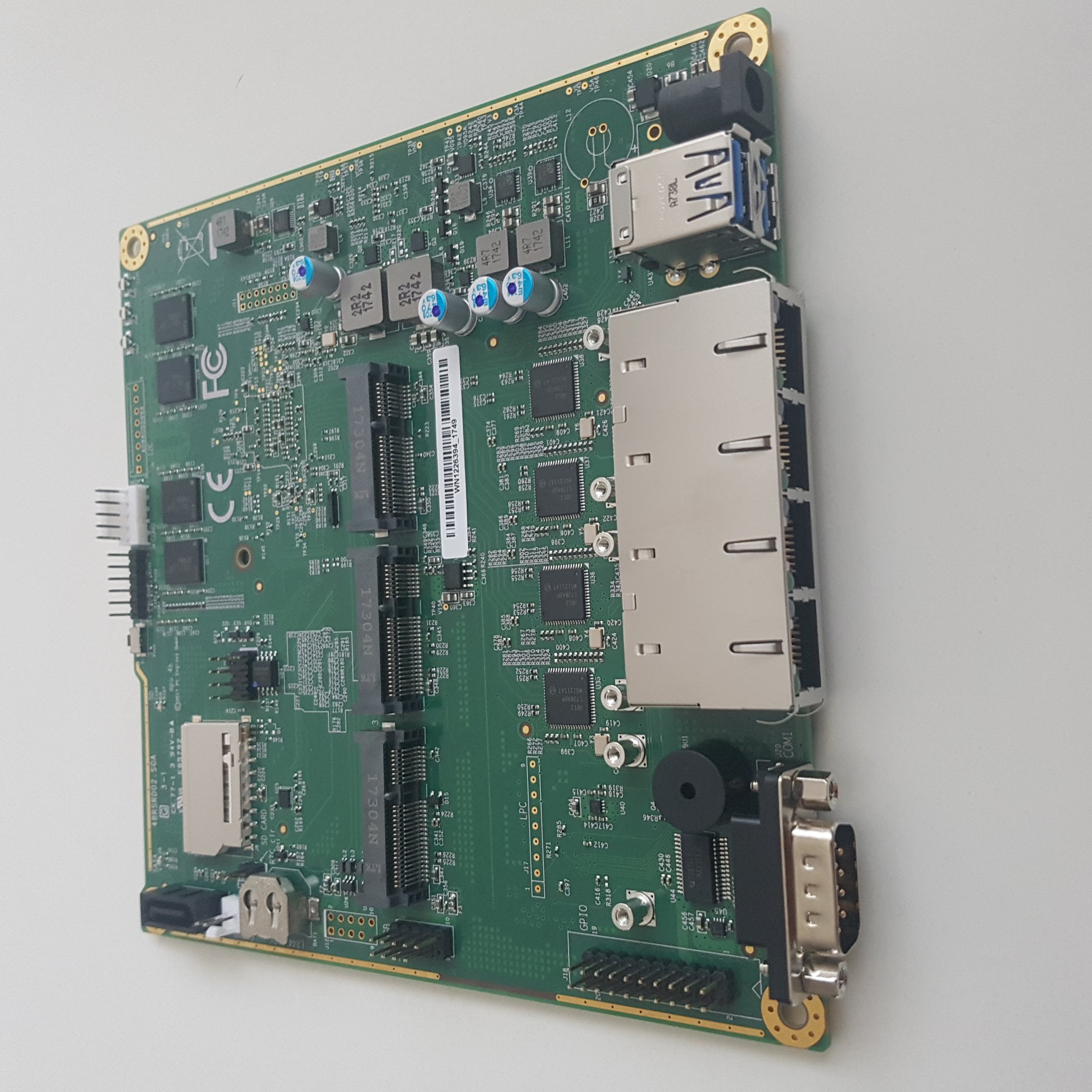 PC Engines APU4D4 4 LAN / quad core CPU / 4 GB RAM